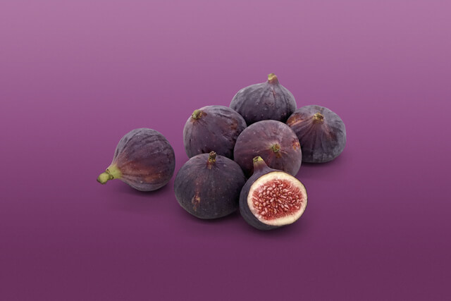 Feigen auf violettem Hintergrund
