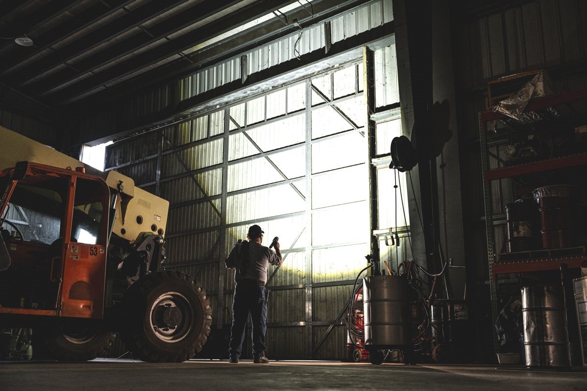 COAST® wiederaufladbare Taschenlampe mit PowerIQ Real-time Display 15000 lumen XP80R